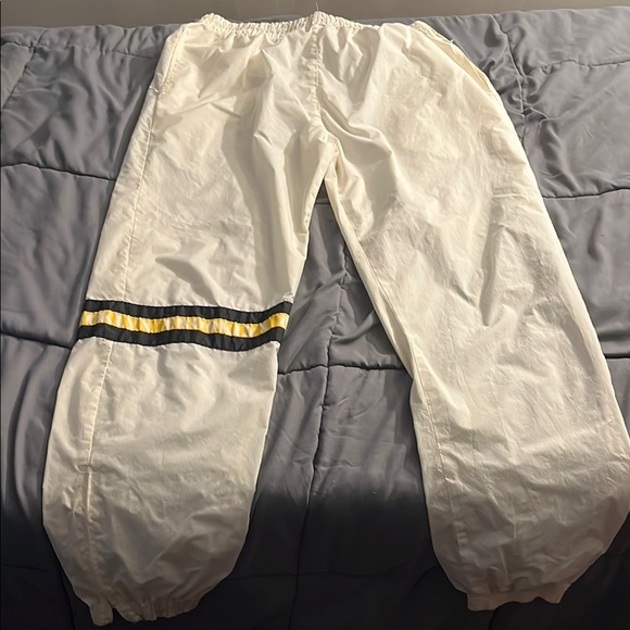 Source Unknown White and Yellow Joggers with Relaxed Fit - Picture 1 of 4